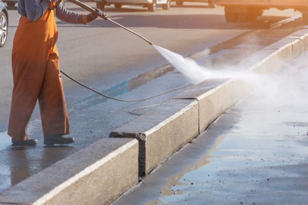 Commercial Concrete Cleaning in Napa