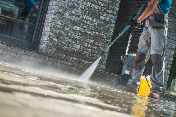 Concrete And Brick Cleaning in Napa
