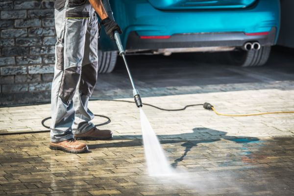 Driveway Pressure Washing in Napa