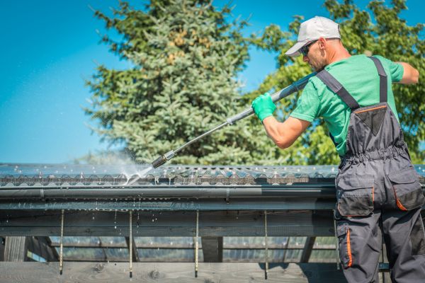 Gutter Power Washing in Napa