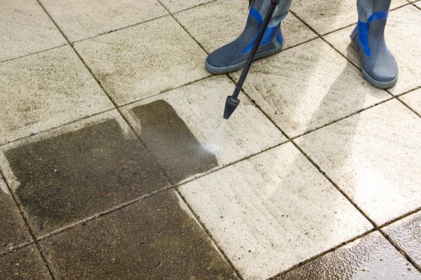 Outdoor Concrete Cleaning in Napa